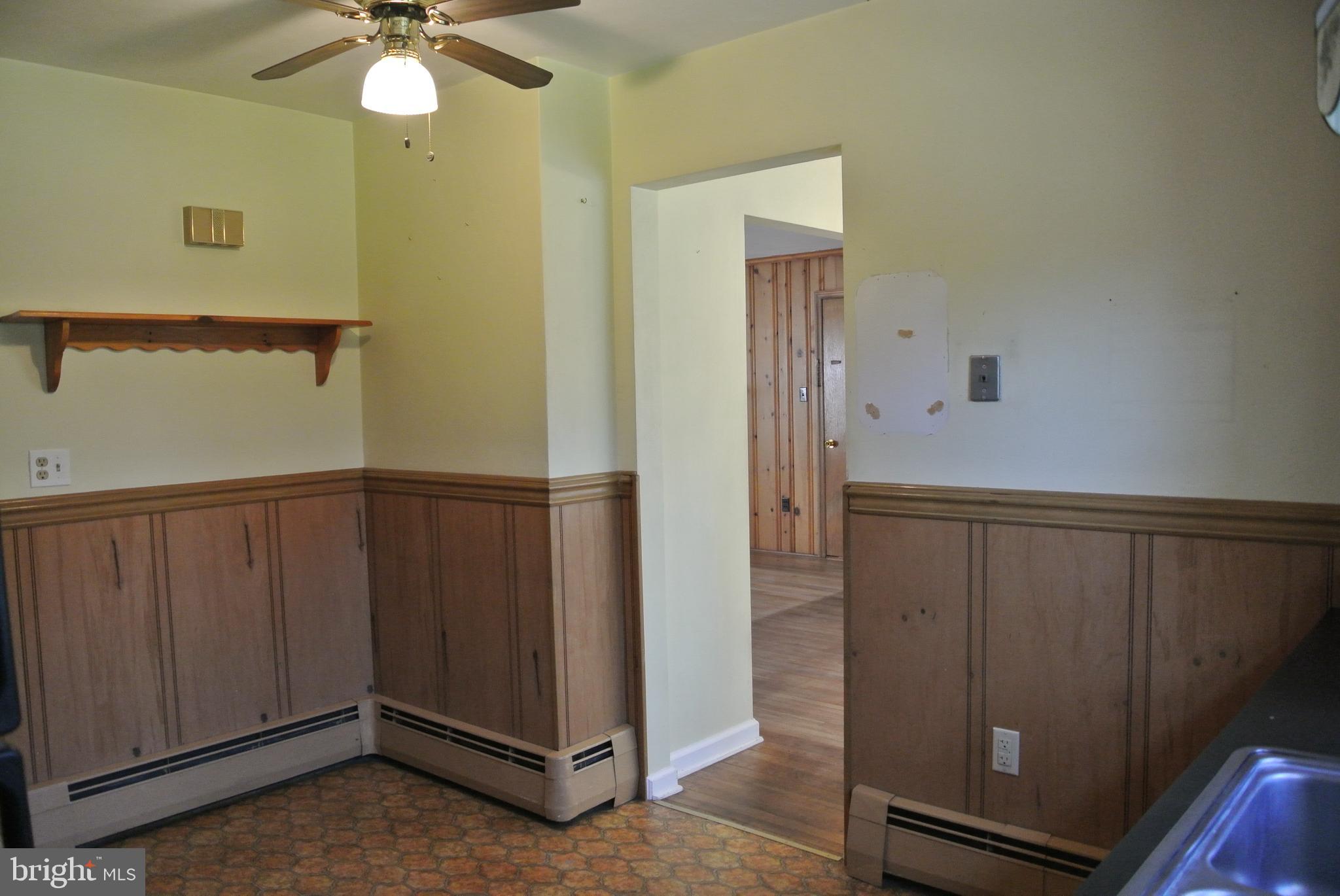 110 Midway Road Phoenixville, PA 19460 - Photo 15 of 44 Kitchen