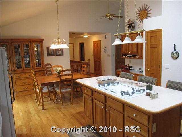 12035 Windmill Road Colorado Springs, CO 80908 - Photo 3 of 16