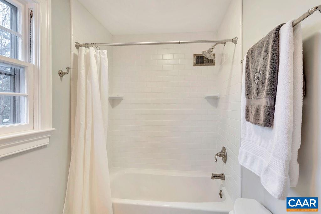 1508 Rutledge Avenue Charlottesville, VA 22903 - Photo 18 of 27 Gallery Image 18