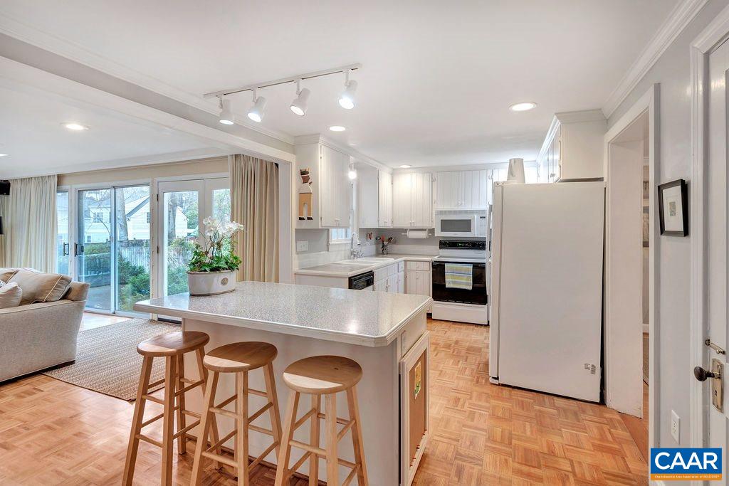 1508 Rutledge Avenue Charlottesville, VA 22903 - Photo 6 of 27 Gallery Image 6