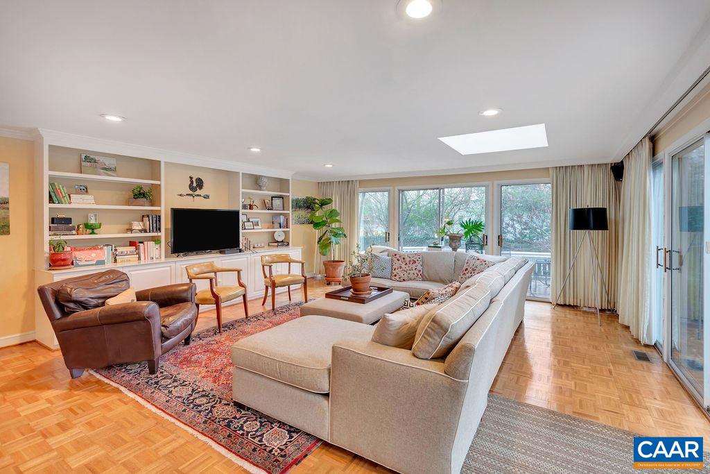 1508 Rutledge Avenue Charlottesville, VA 22903 - Photo 8 of 27 Gallery Image 8
