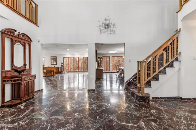 a view of entryway and hall