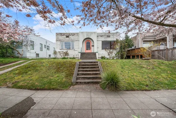 $850,000 | 1142 North 77th Street, Seattle, WA 98103