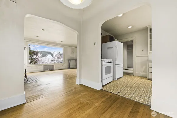 $850,000 | 1142 North 77th Street, Seattle, WA 98103