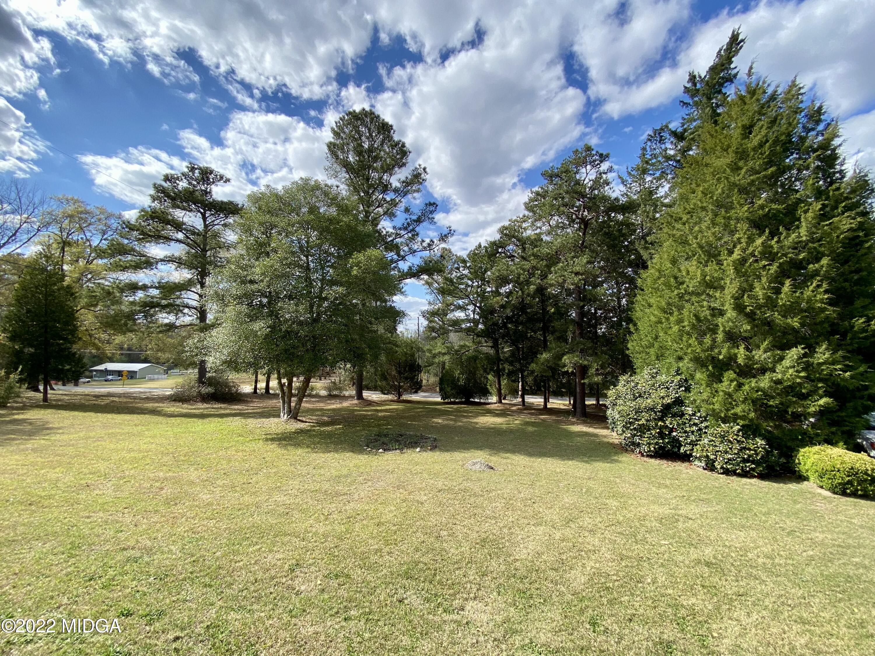 4368 Dixon Road Lizella, GA 31052 - Photo 5 of 41 IMG_4774