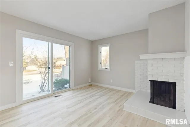 $240,000 | 3750 Eastwood Court, Bettendorf, IA 52722