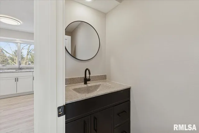 $240,000 | 3750 Eastwood Court, Bettendorf, IA 52722