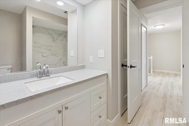 $240,000 | 3750 Eastwood Court, Bettendorf, IA 52722