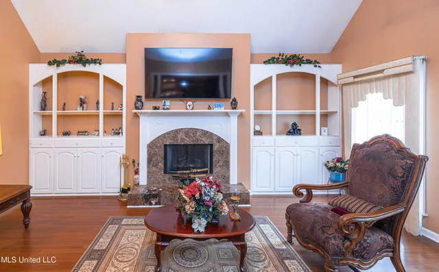 $350,000 | 259 East Cobbville Drive, Canton, MS 39046