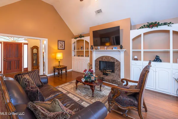 $350,000 | 259 East Cobbville Drive, Canton, MS 39046