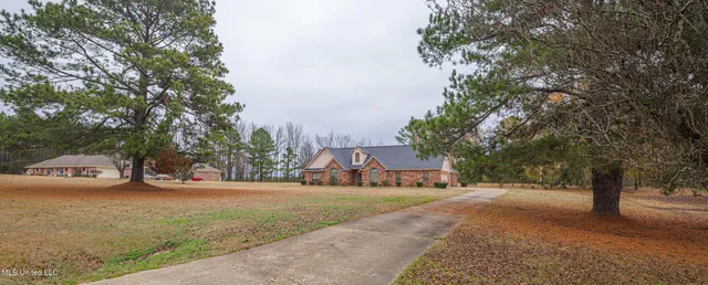 $350,000 | 259 East Cobbville Drive, Canton, MS 39046