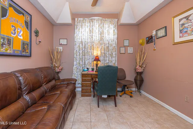 $350,000 | 259 East Cobbville Drive, Canton, MS 39046