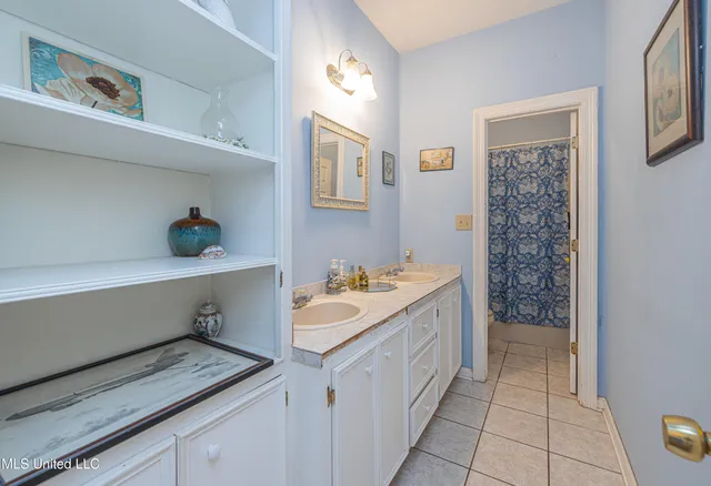 $350,000 | 259 East Cobbville Drive, Canton, MS 39046