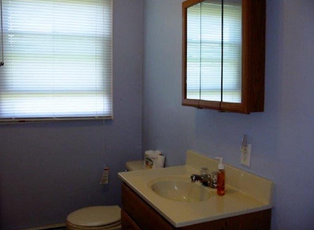 41 Holt Road Clinton, ME 04927 - Photo 6 of 13 Bathroom