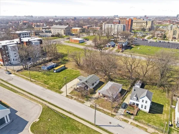 $1 | 3120 Highland Avenue, Kansas City, MO 64109