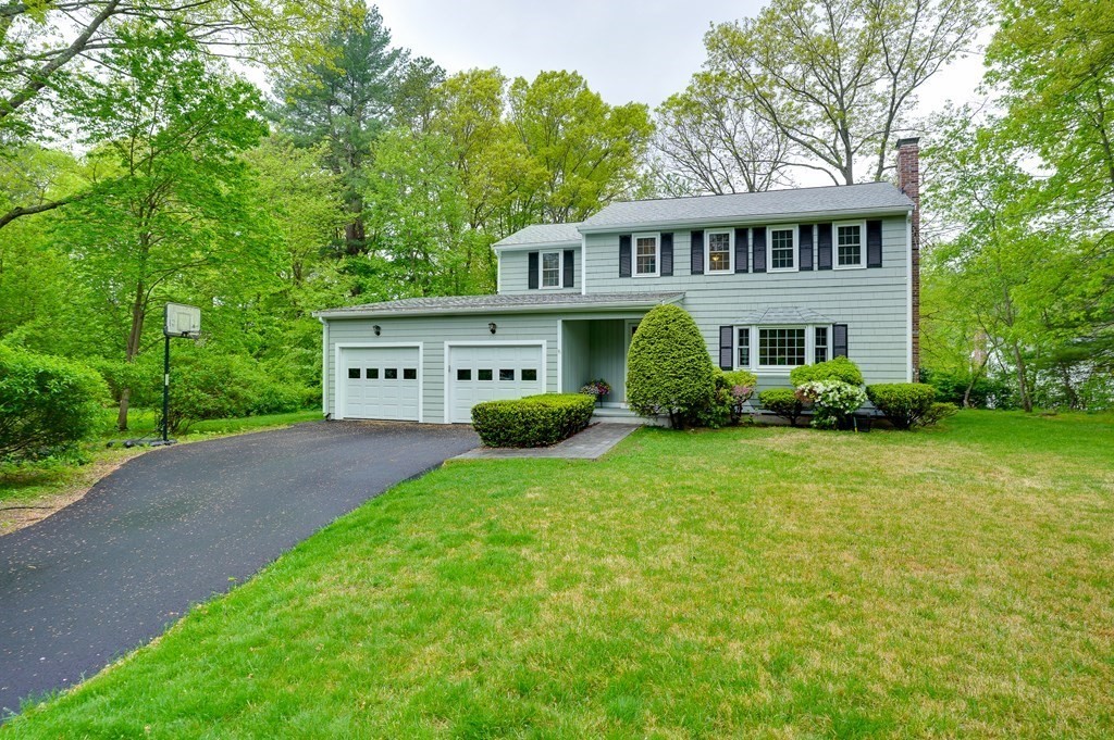 9 Woodfall Road Medfield, MA 02052 - Photo 2 of 28 Gallery Image 2