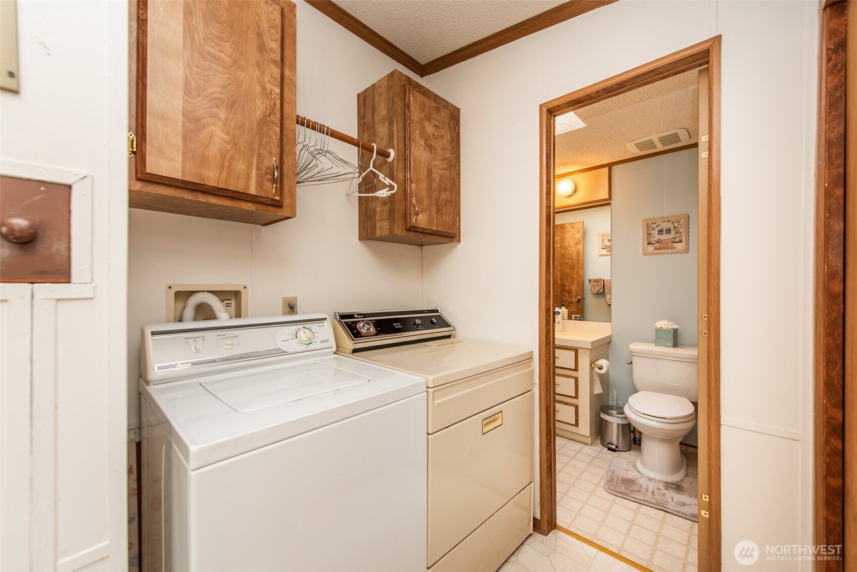 325 North 5th Avenue, Unit 48 Sequim, WA 98382 - Photo 23 of 40 a view of washer and dryer