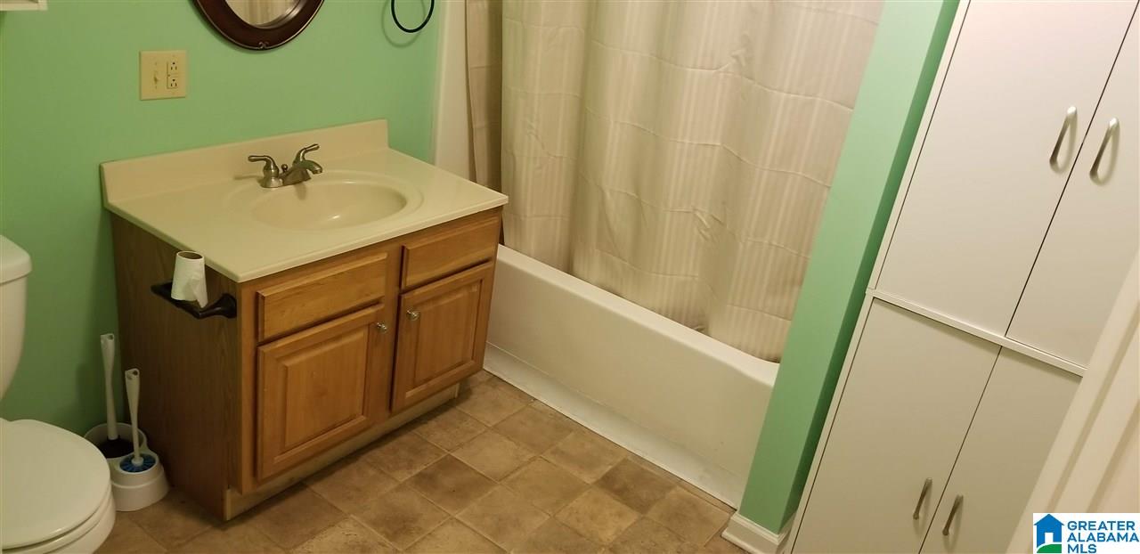 677 Mayfair Lane Cullman, AL 35057 - Photo 13 of 15