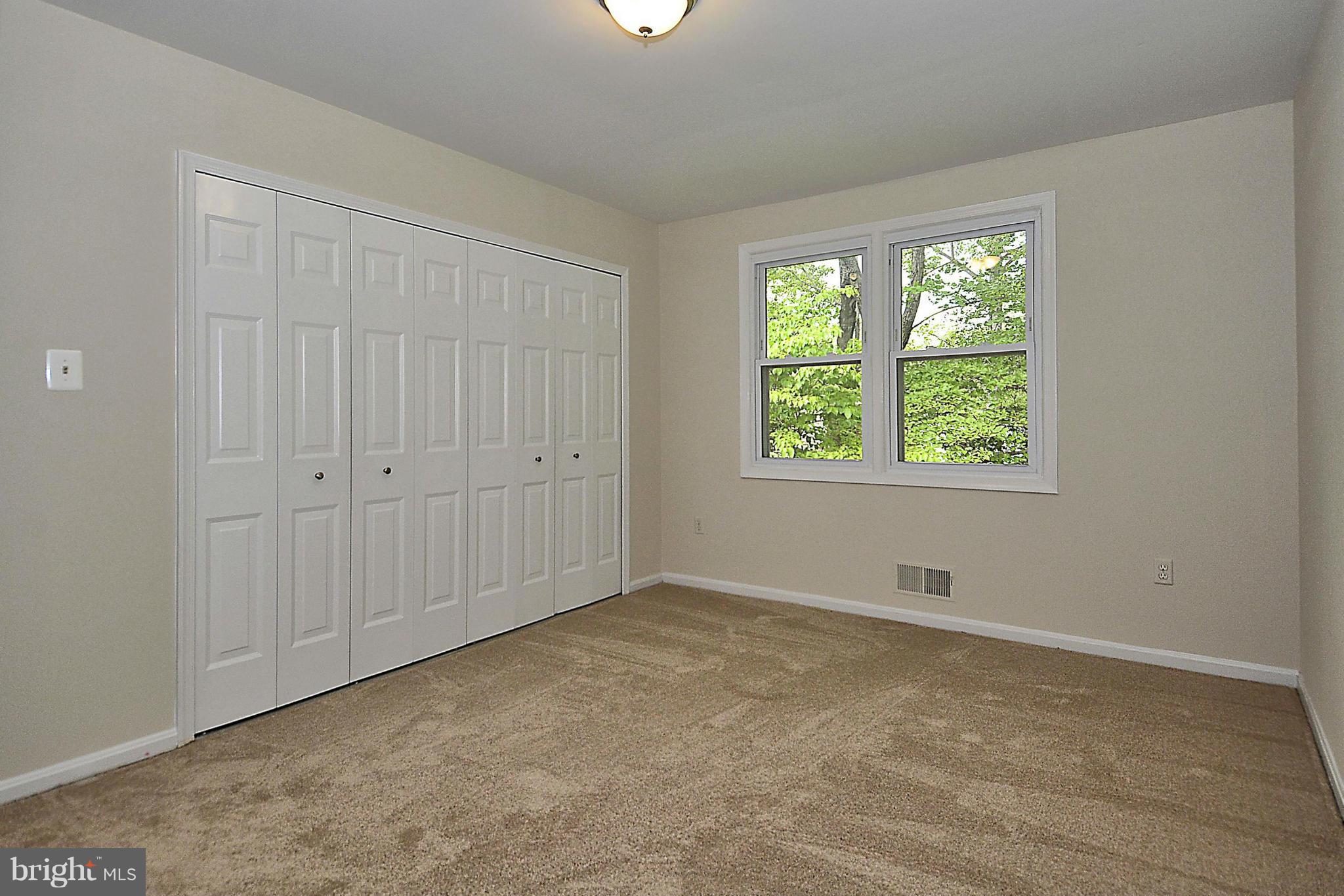 11822 Riders Lane Reston, VA 20191 - Photo 17 of 29 Bedroom