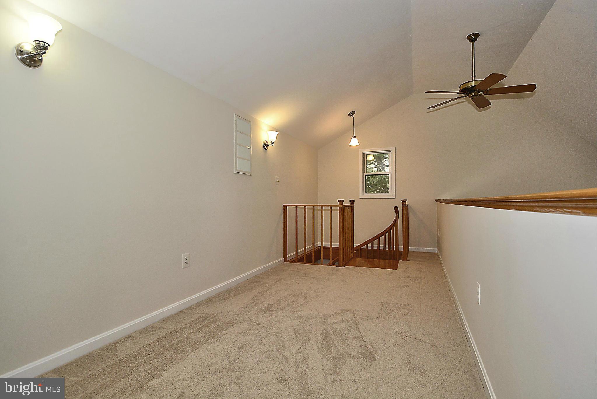 11822 Riders Lane Reston, VA 20191 - Photo 20 of 29 Interior (General)
