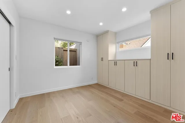 $10,000 | 8833 Ashcroft Avenue, West Hollywood, CA 90048