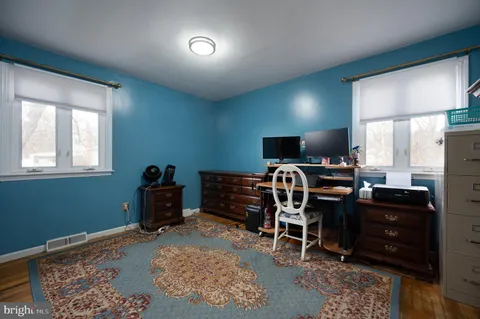 $379,900 | 28 Worral Court, Newark, DE 19711