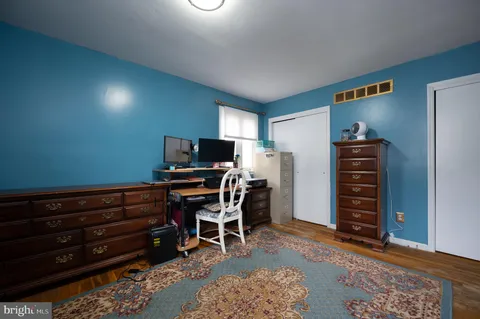 $379,900 | 28 Worral Court, Newark, DE 19711