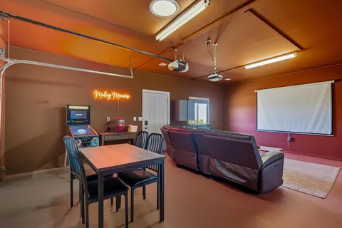 $1,099,000 | 60377 Pueblo Trail, Joshua Tree, CA 92252