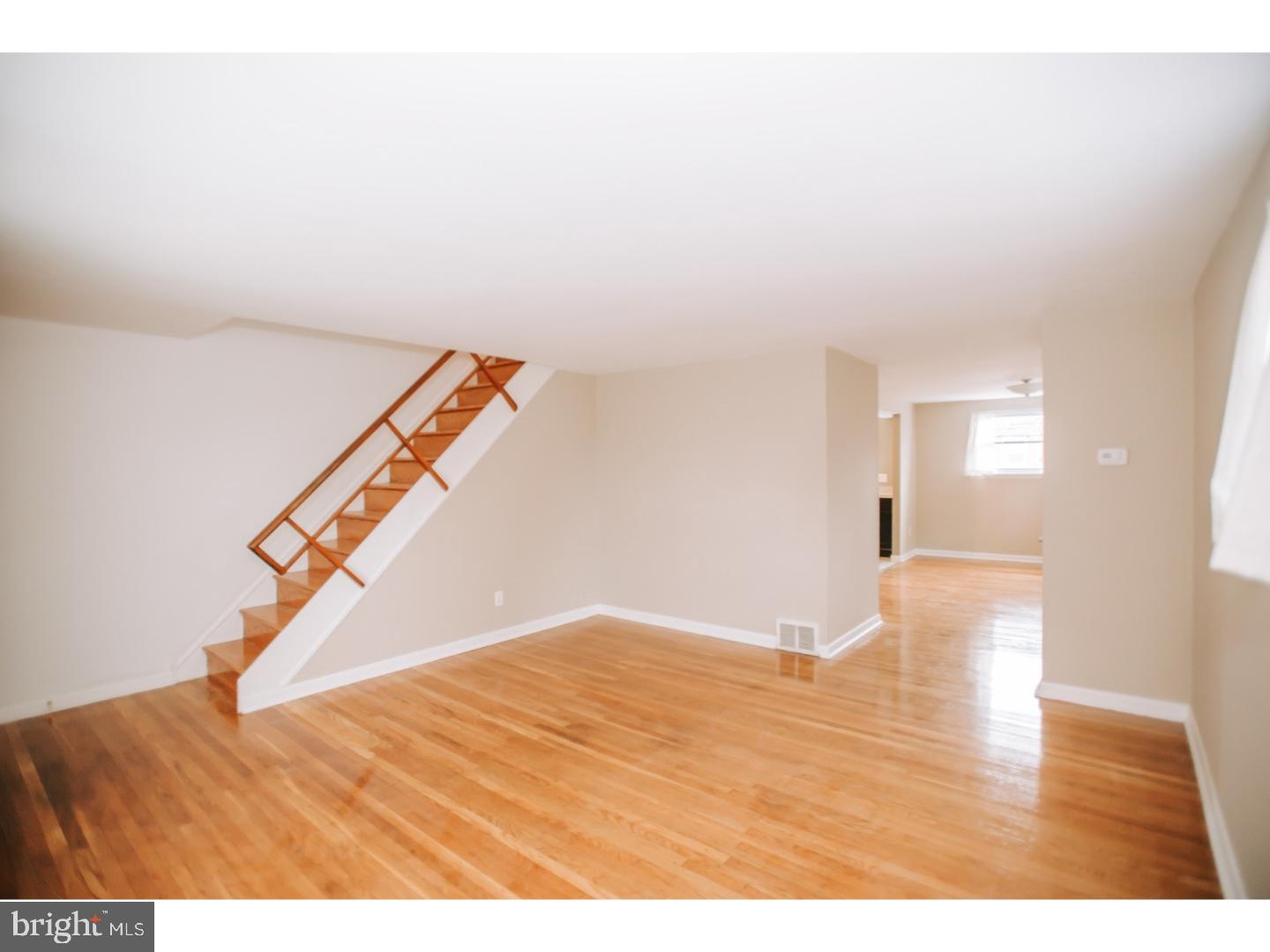 3407 Primrose Road Philadelphia, PA 19114 - Photo 4 of 15 Gallery Image 4
