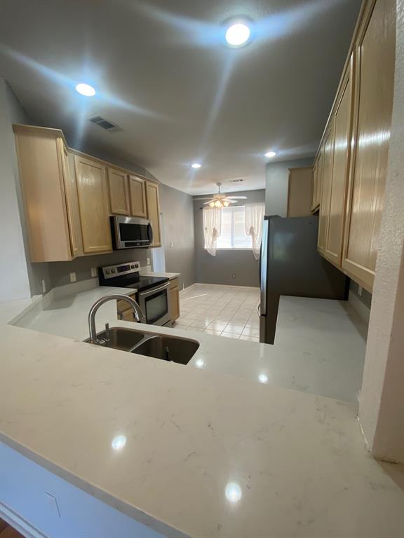1946 Signal Ridge Place Rockwall, TX 75032 - Photo 4 of 10