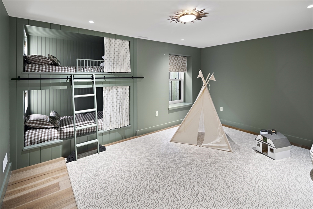 8 Silver Hill Road Lincoln, MA 01773 - Photo 20 of 33 Gallery Image 20