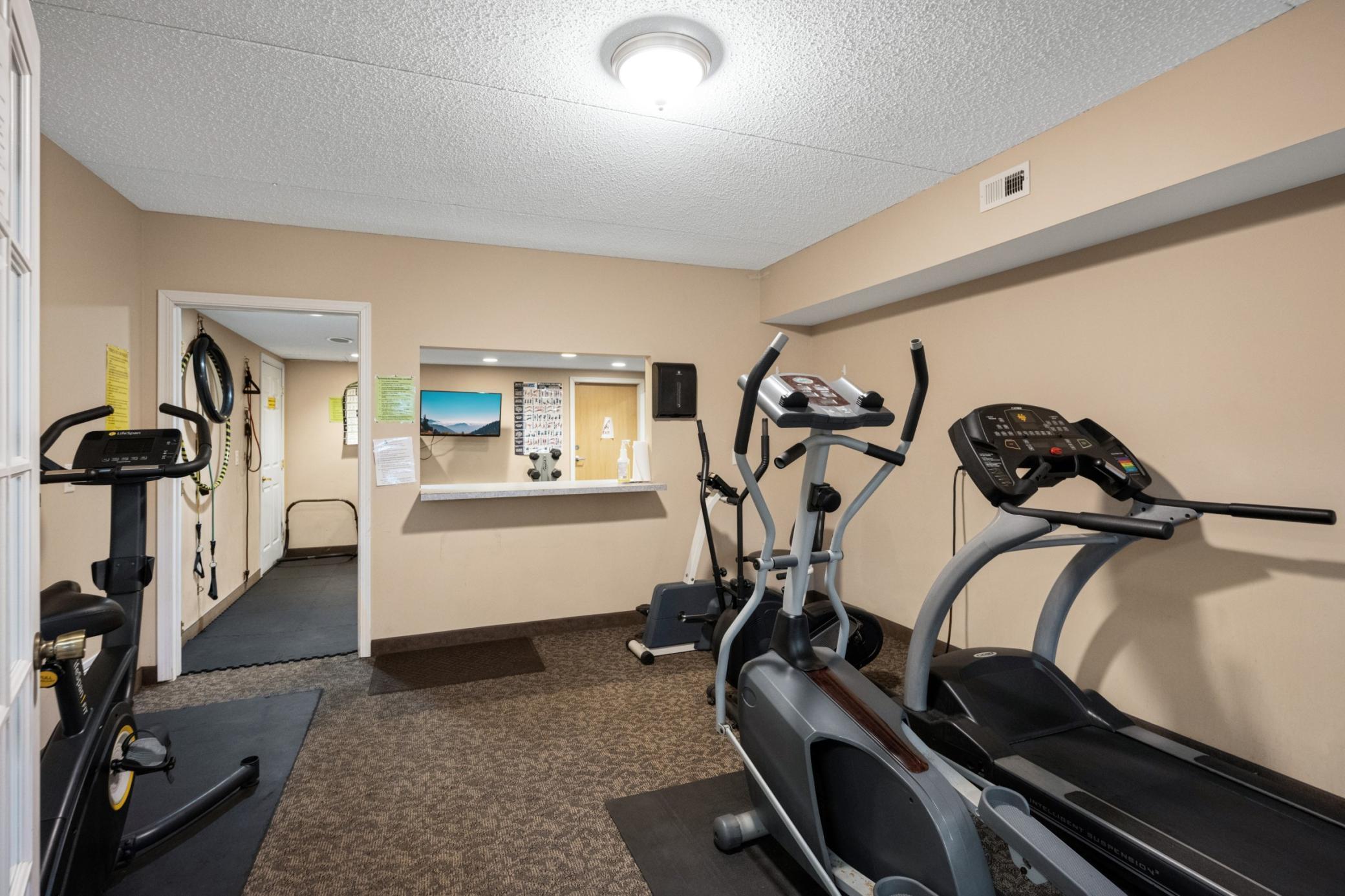 811 Smetana Road, Unit 8 Hopkins, MN 55343 - Photo 19 of 23 Gallery Image 19