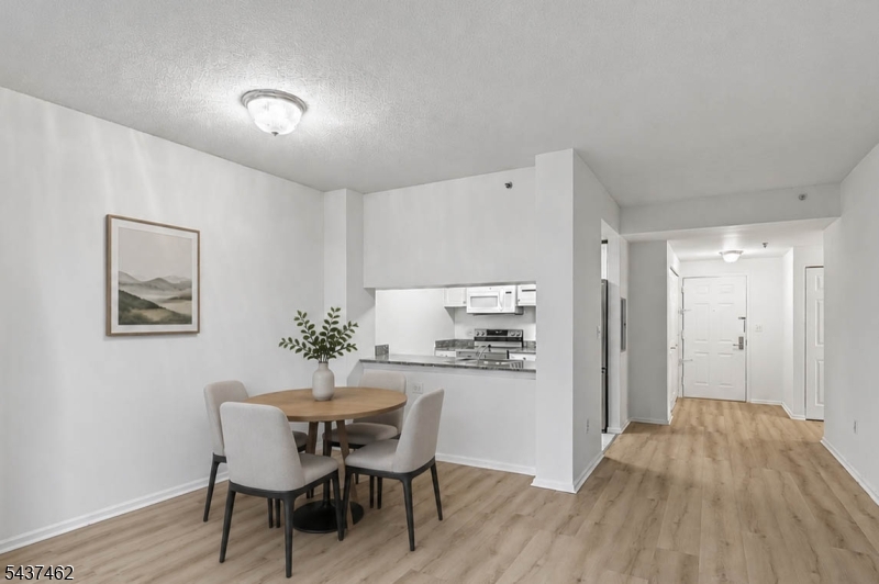 100 Old Palisade Road, Unit 1613 Fort Lee, NJ 07024 - Photo 18 of 35