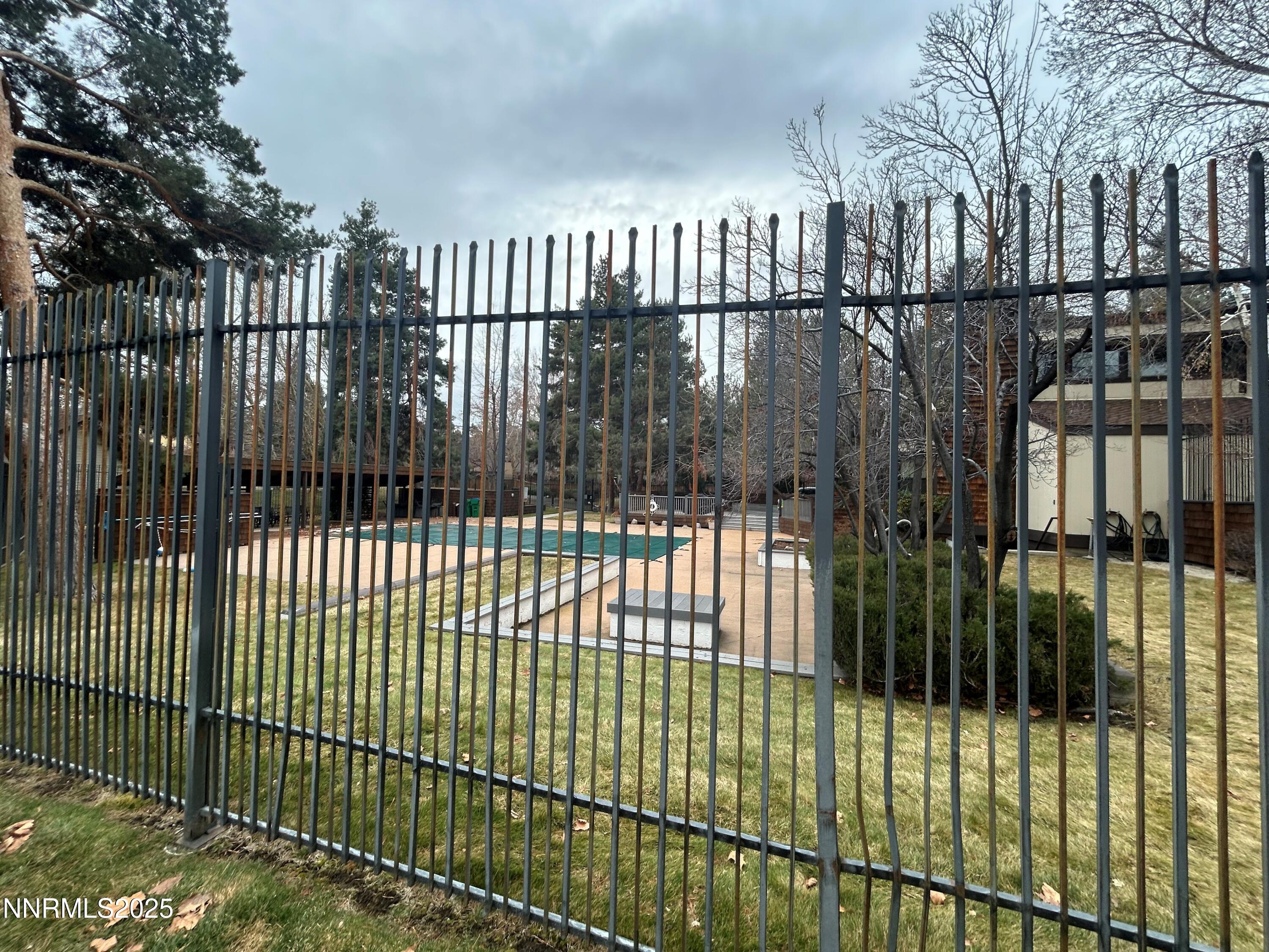 655 East Riverview Circle Reno, NV 89509 - Photo 38 of 40 Pool 2