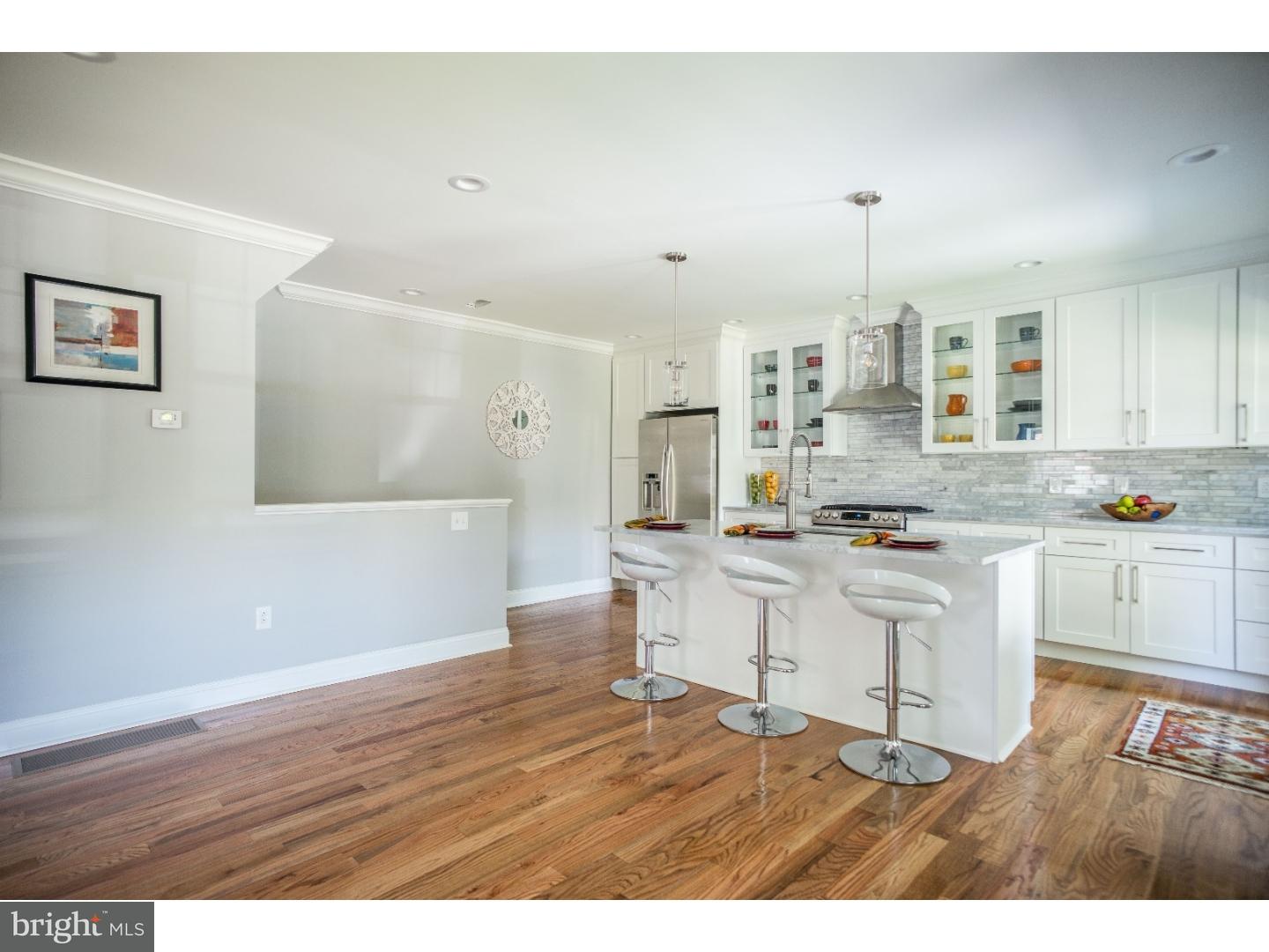6934 Cresheim Road Philadelphia, PA 19119 - Photo 4 of 25 Gallery Image 4