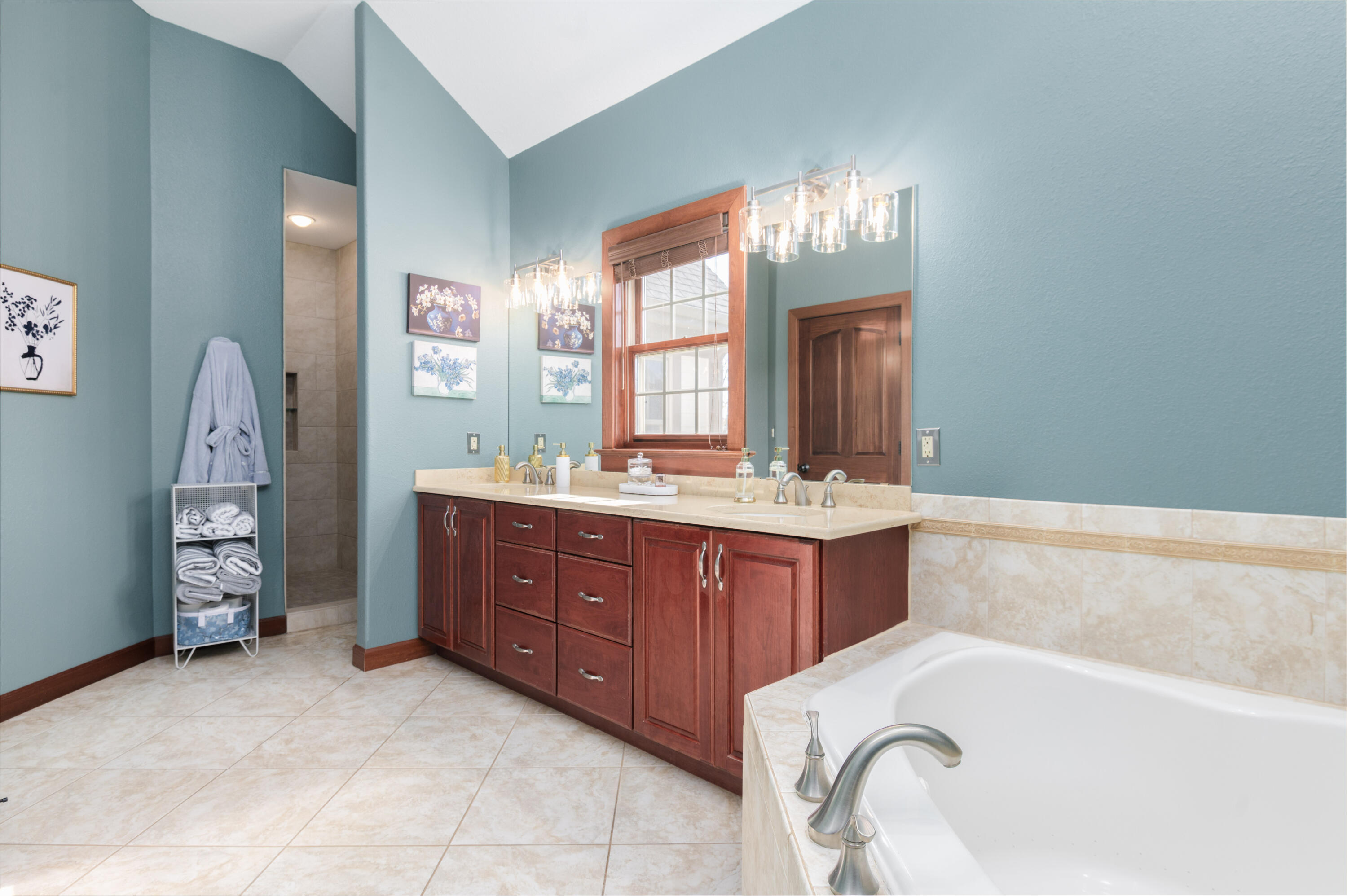 3268 Waterleaf Lane Delafield, WI 53029 - Photo 16 of 35 16