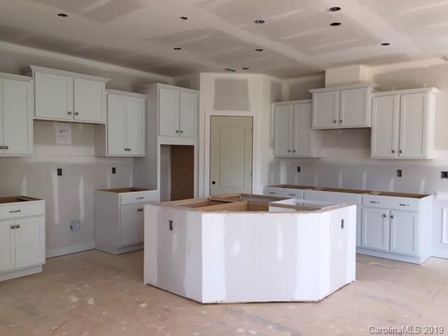 4989 Samoa Ridge Drive, Unit 323 Lancaster, SC 29720 - Photo 3 of 16 Gallery Image 3