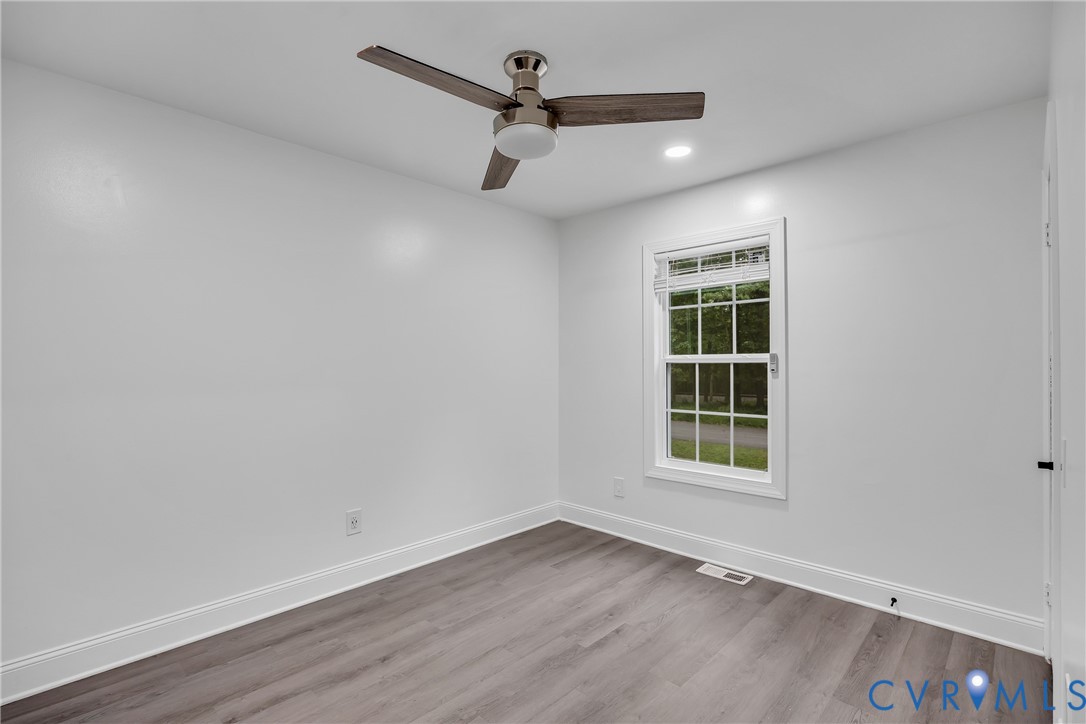 11711 Deerhurst Drive Midlothian, VA 23113 - Photo 12 of 31