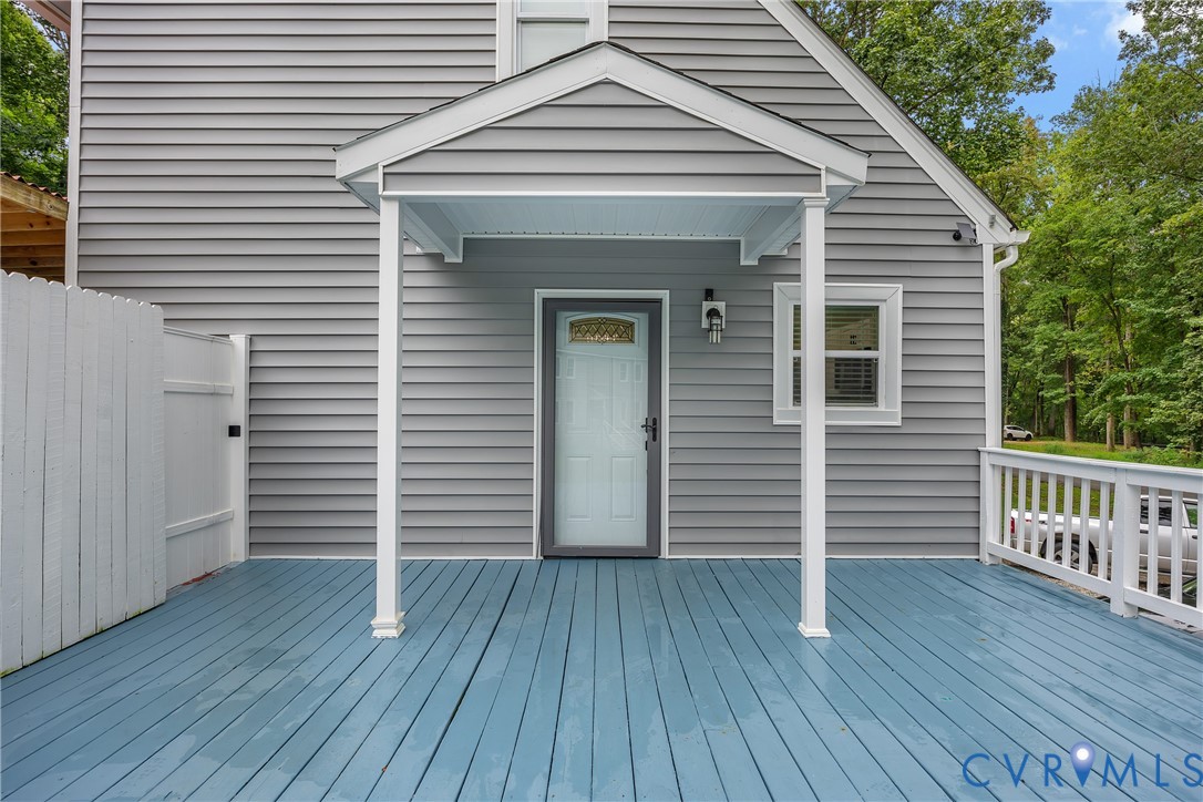 11711 Deerhurst Drive Midlothian, VA 23113 - Photo 4 of 31