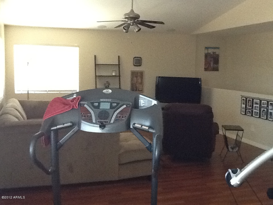 43782 West Magnolia Road Maricopa, AZ 85138 - Photo 16 of 22 Loft