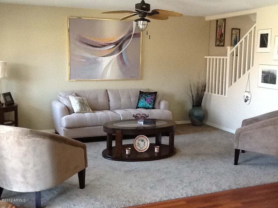 43782 West Magnolia Road Maricopa, AZ 85138 - Photo 8 of 22 Living Room