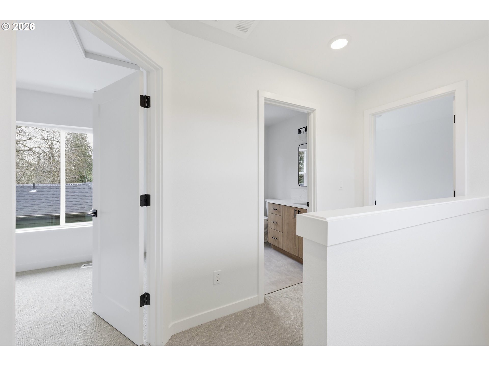 11719 Southeast Ash Street Portland, OR 97216 - Photo 33 of 44
