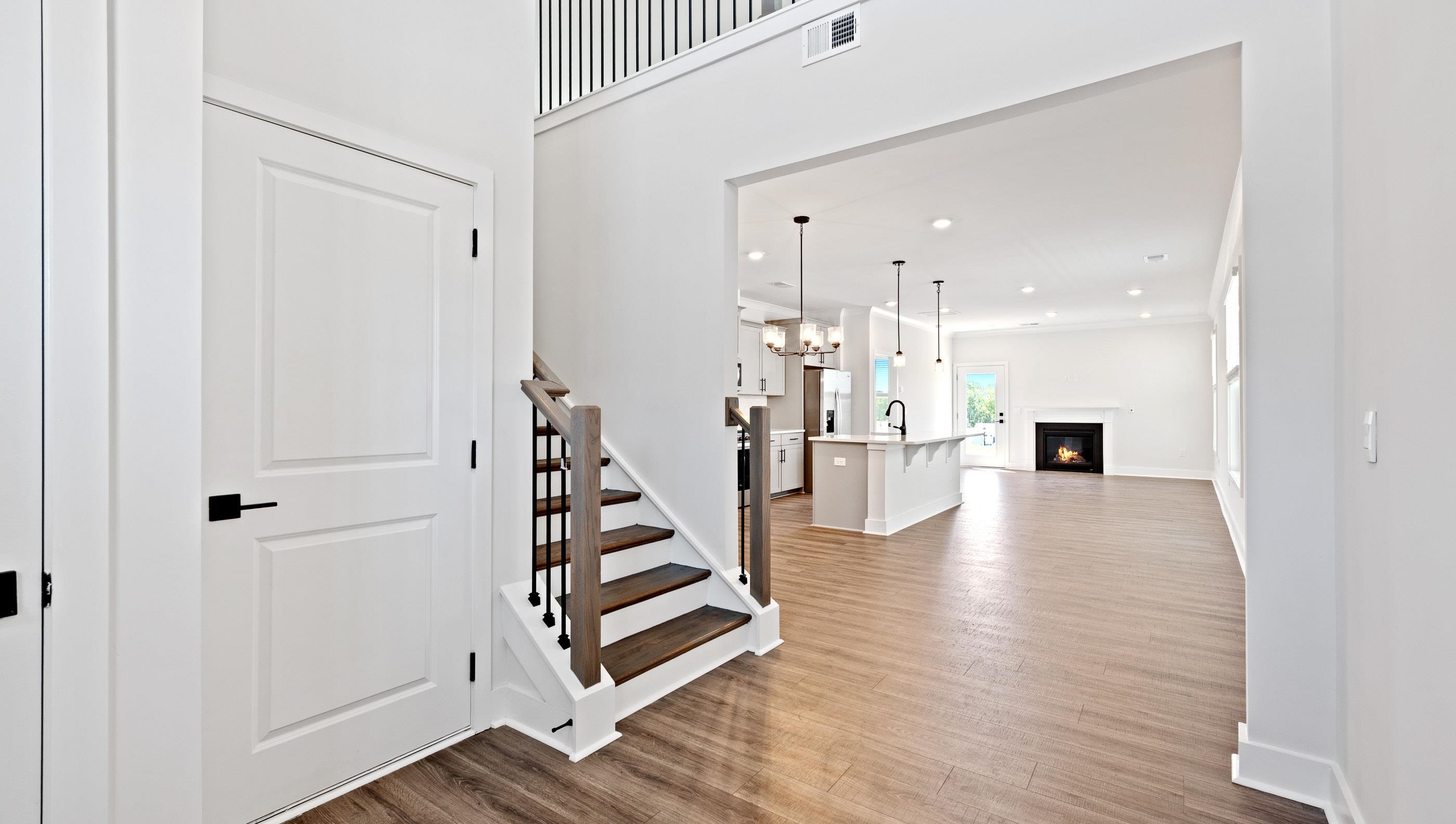 231 Paperbark Drive Greenville, SC 29607 - Photo 2 of 30