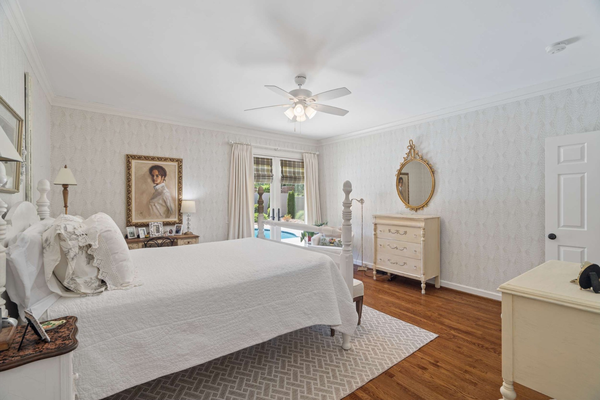 2723 Abbott Martin Road Nashville, TN 37215 - Photo 30 of 45 a bedroom with a bed mirror and window