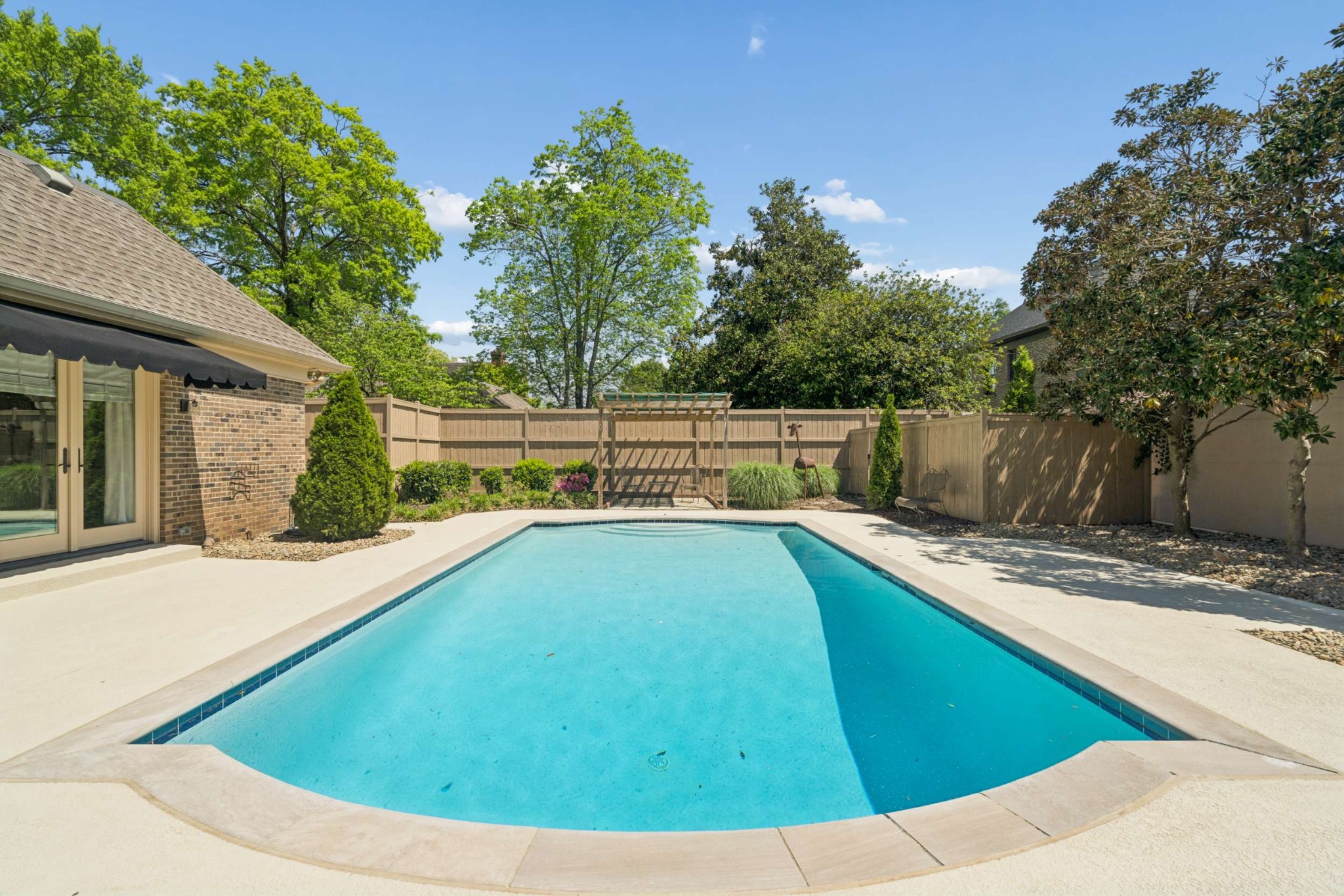 2723 Abbott Martin Road Nashville, TN 37215 - Photo 39 of 45 a view of a swimming pool with an outdoor space