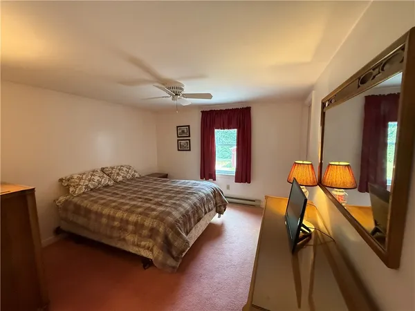 $2,200 | 115 Winnapaug Road, Westerly, RI 02891