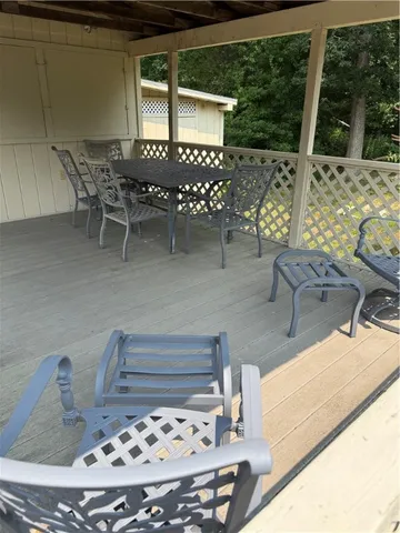 $2,100 | 115 Winnapaug Road, Westerly, RI 02891
