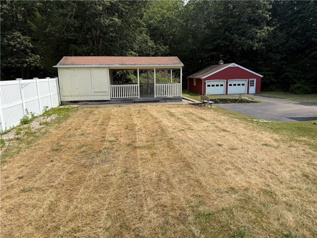 115 Winnapaug Road Westerly, RI 02891 - Photo 2 of 19