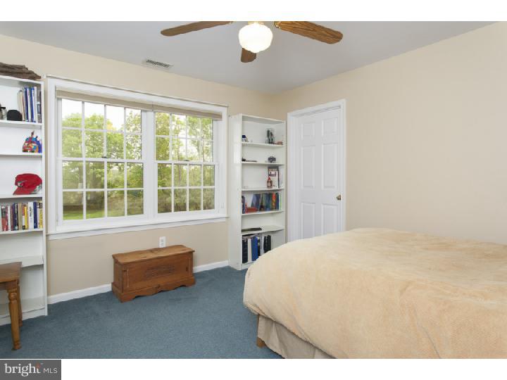 7 Rosedale Way Pennington, NJ 08534 - Photo 16 of 25