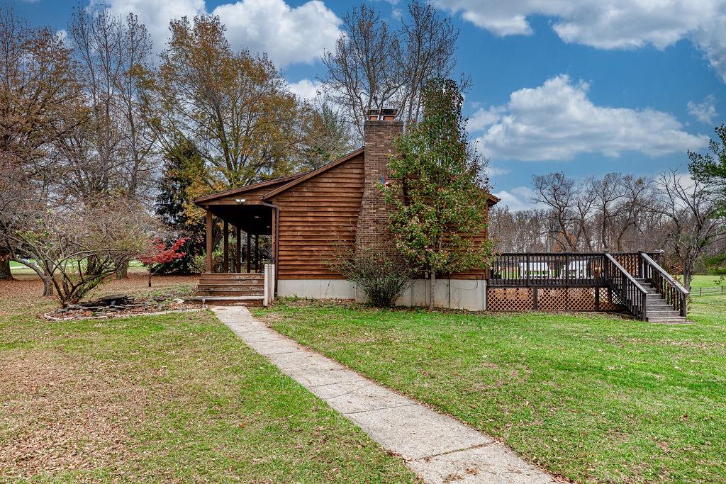 20818 Georgetown Road Lawrenceburg, IN 47025 - Photo 5 of 34